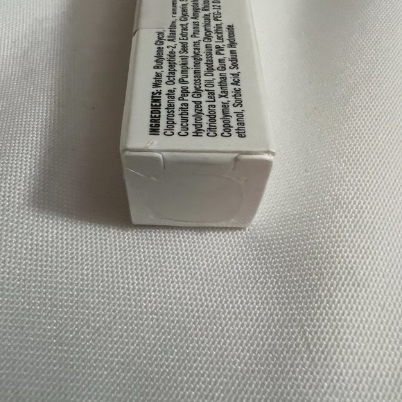 Rodan+ Fields Lash Boost - Picture 4 of 4